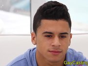 Jovencito Amrica toma gran polla en gaycastings