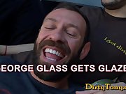 George Glass Obtiene acristalamiento