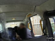 Tetona folla anal amateur en taxis falsos